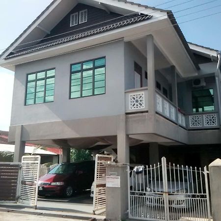 Penginapan Mycj - Roomstay Kuala Terengganu Dış mekan fotoğraf